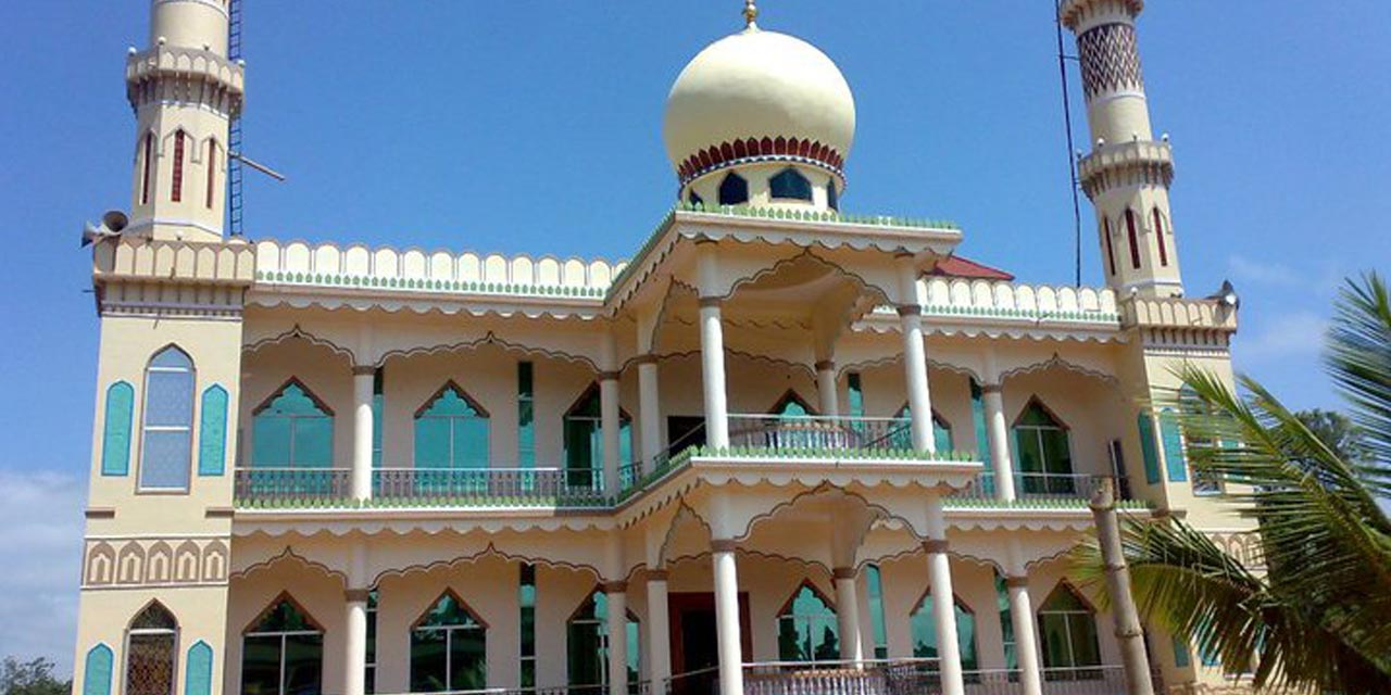Dargah Sharif of Yemmemadu, Coorg Tourist Attraction